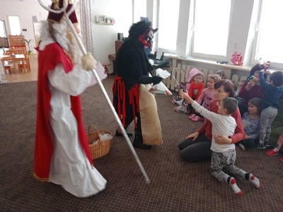 img20221206100358_burst001_cover_20221209_1394350702 014